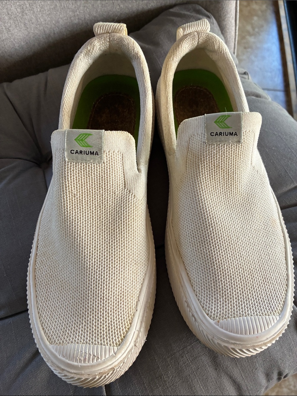 Cariuma women’s  Slip-On Canvas Loafers in Cream